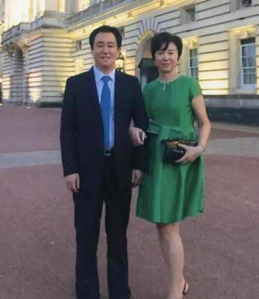 接受DAZN嘉宾卢卡-托尼的采访时，德凯特拉雷谈到了自己在米兰发挥不佳的原因。